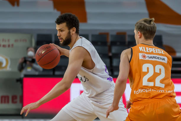 因为热刺 因为热刺