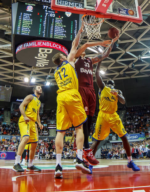 易背后隐藏 易背后隐藏