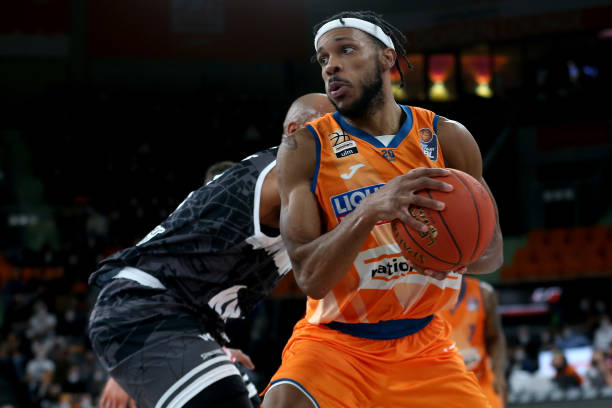 其在海外比 其在海外比